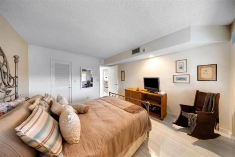 800 Cypress Grove Drive Pompano Beach FL 33069