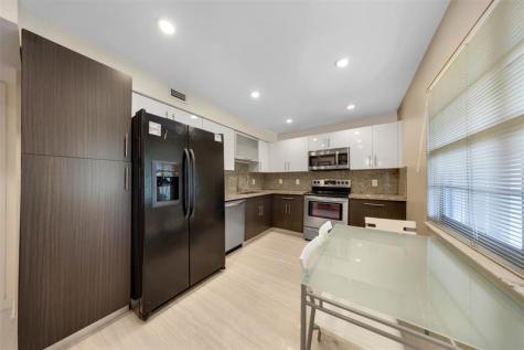 800 Cypress Grove Drive Pompano Beach FL 33069