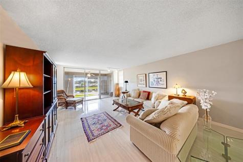 800 Cypress Grove Drive Pompano Beach FL 33069