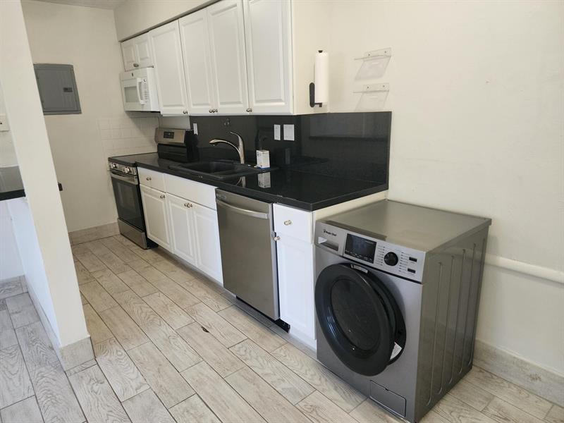 340 SW 16th Court Fort Lauderdale FL 33315