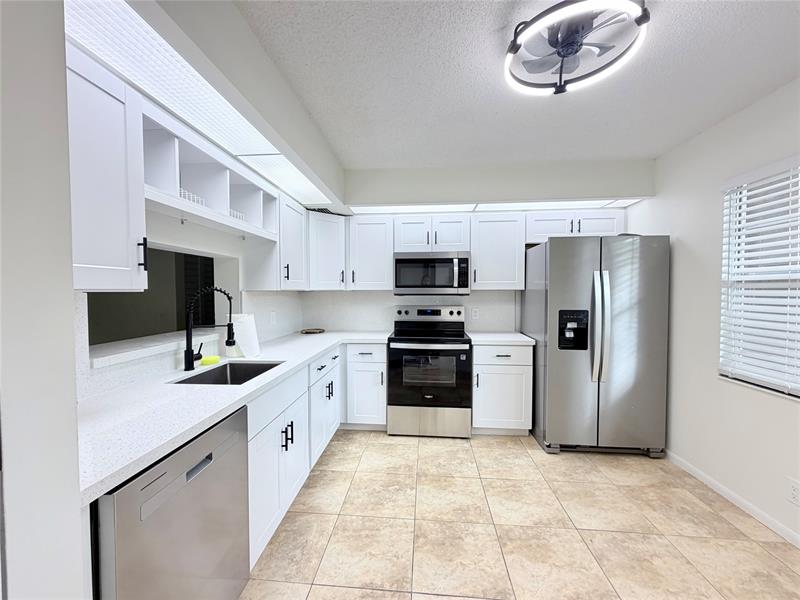 1110 SW 125th Avenue Pembroke Pines FL 33027