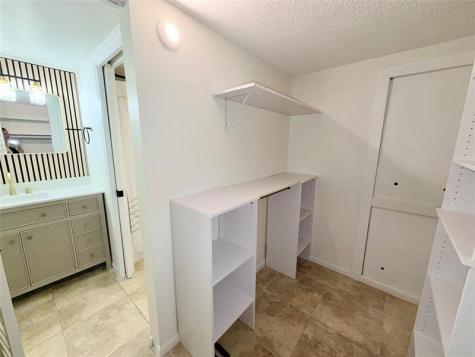 1110 SW 125th Avenue Pembroke Pines FL 33027