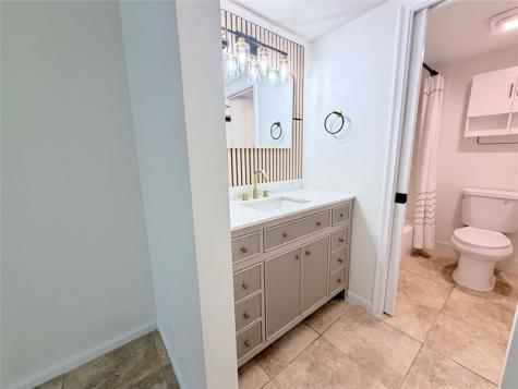 1110 SW 125th Avenue Pembroke Pines FL 33027