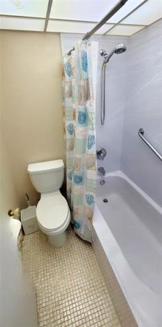 2901 NW 47th Terrace Lauderdale Lakes FL 33313