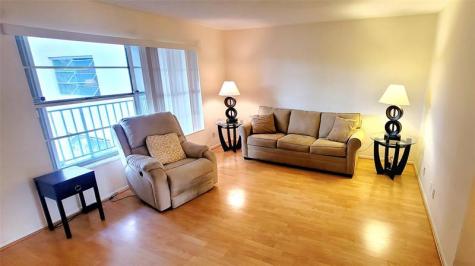 2901 NW 47th Terrace Lauderdale Lakes FL 33313