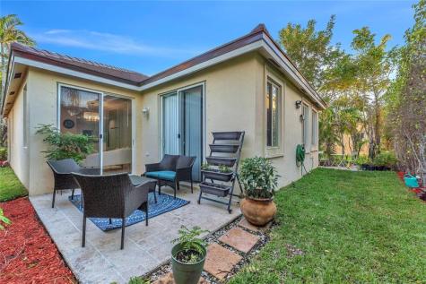 1059 Golden Cane Drive Weston FL 33327