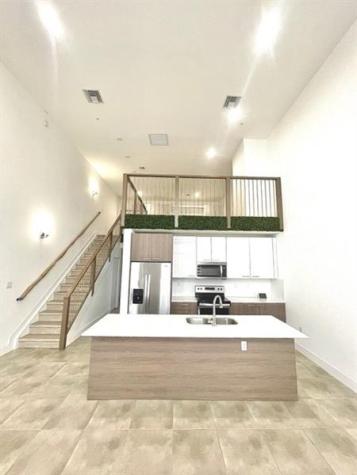 3455 NE 5th Avenue Oakland Park FL 33334