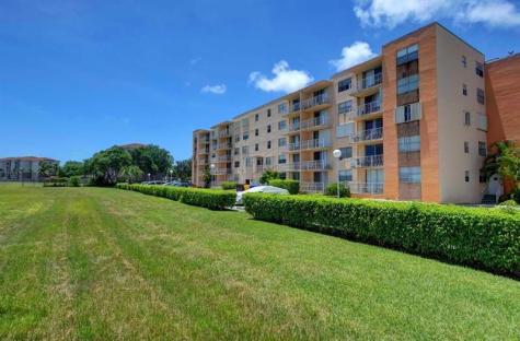 470 Executive Center Drive West Palm Beach FL 33401
