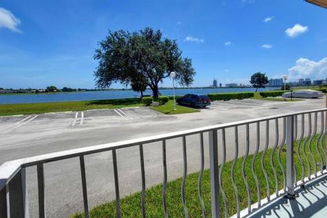 470 Executive Center Drive West Palm Beach FL 33401