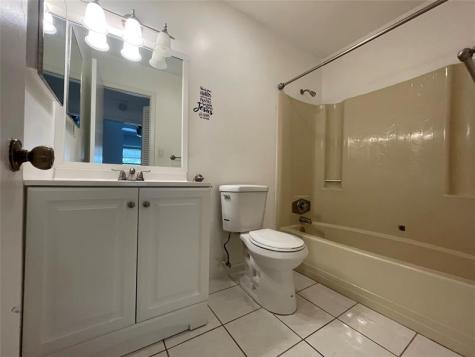 6040 Shakerwood Circle Tamarac FL 33319