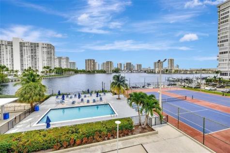 2750 NE 183rd Street Aventura FL 33160