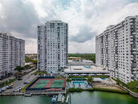 2750 NE 183rd Street Aventura FL 33160