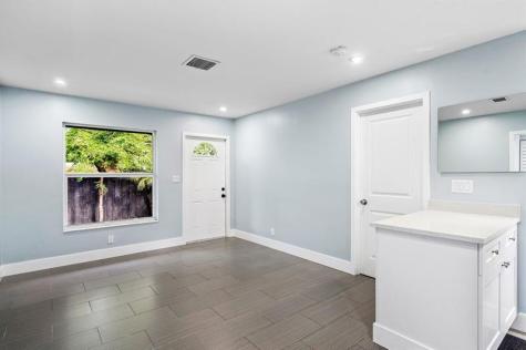 1211 NE 2nd Avenue Fort Lauderdale FL 33304
