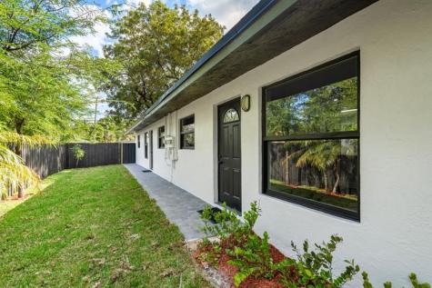 1211 NE 2nd Avenue Fort Lauderdale FL 33304