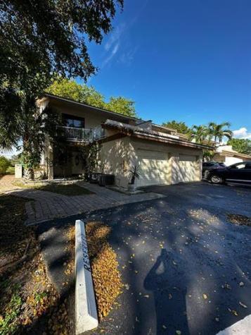 8601 NW 35th Court Coral Springs FL 33065