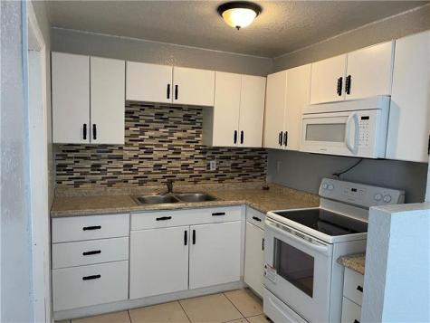 918 NW 24th Avenue Fort Lauderdale FL 33311
