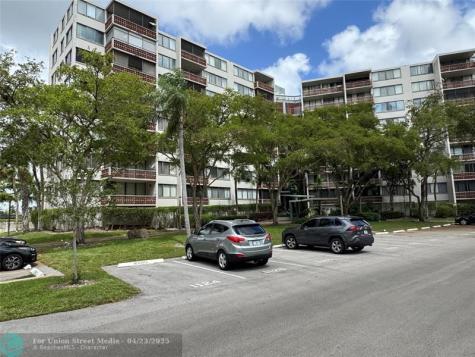 4222 Inverrary Boulevard Lauderhill FL 33319