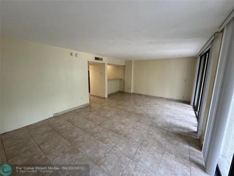 4222 Inverrary Boulevard Lauderhill FL 33319