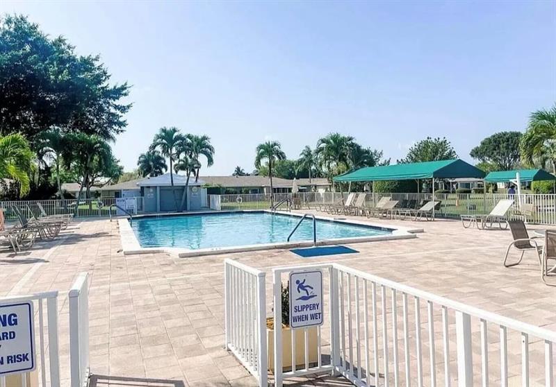 8732 Bella Vista Drive Boca Raton FL 33433