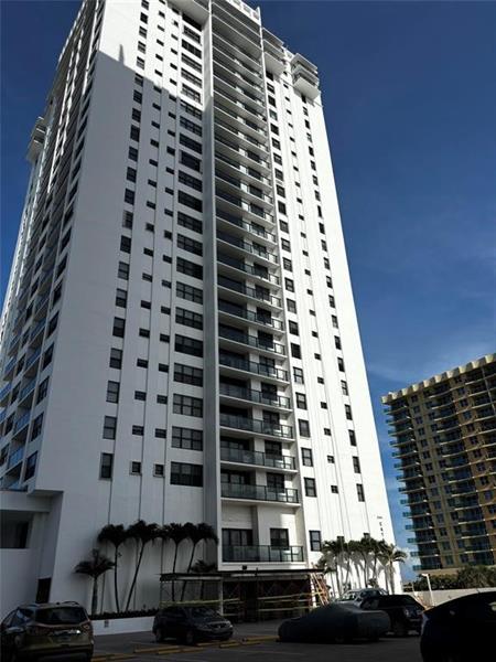 2301 S Ocean Drive Hollywood FL 33019