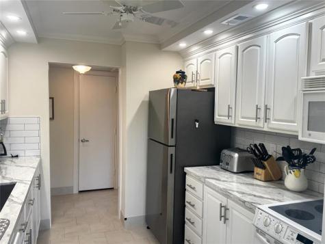 951 De Soto Road Boca Raton FL 33432