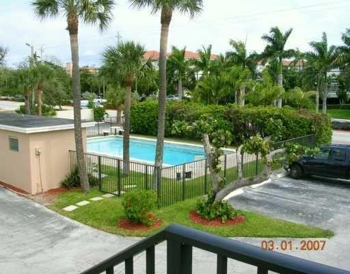 2309 S Federal Highway Boynton Beach FL 33435