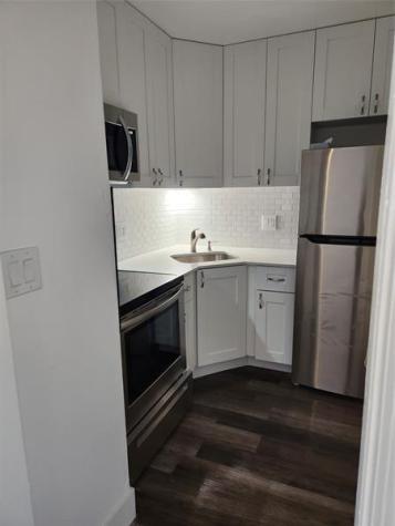 2420 SE 17th Causeway Fort Lauderdale FL 33316