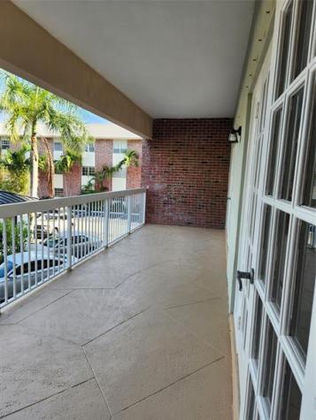 2420 SE 17th Causeway Fort Lauderdale FL 33316