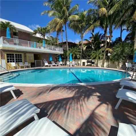 2420 SE 17th Causeway Fort Lauderdale FL 33316