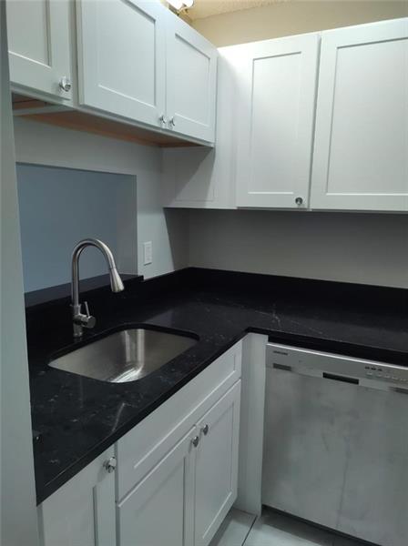 1022 Twin Lakes Drive Coral Springs FL 33071