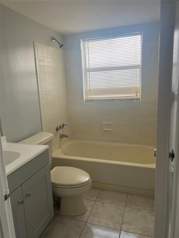 1022 Twin Lakes Drive Coral Springs FL 33071