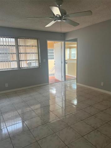 1022 Twin Lakes Drive Coral Springs FL 33071