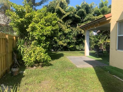11159 NW 80th Lane Doral FL 33178