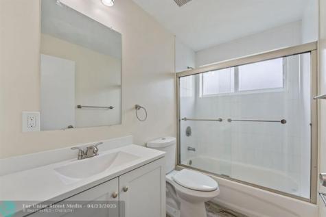 4620 NE 18 Avenue Pompano Beach FL 33064