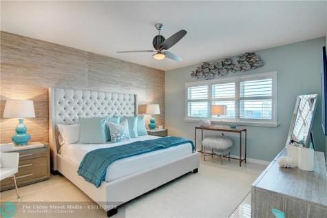 2640 Lake Shore Drive Riviera Beach FL 33404