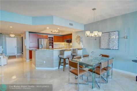 2640 Lake Shore Drive Riviera Beach FL 33404