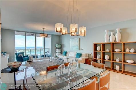 2640 Lake Shore Drive Riviera Beach FL 33404