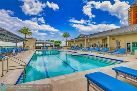 2640 Lake Shore Drive Riviera Beach FL 33404
