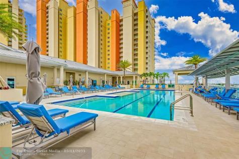 2640 Lake Shore Drive Riviera Beach FL 33404