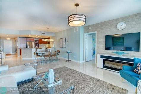 2640 Lake Shore Drive Riviera Beach FL 33404