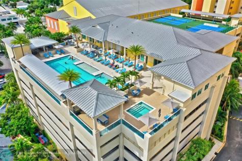 2640 Lake Shore Drive Riviera Beach FL 33404