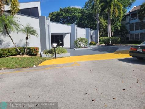 Tamarac FL 33321