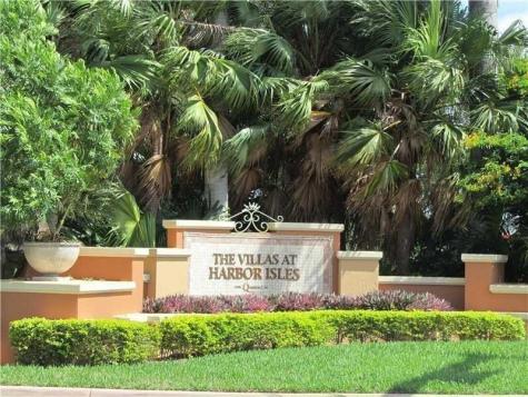 4965 Leeward Lane Dania Beach FL 33312