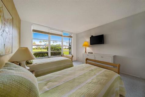 801 Cypress Boulevard Pompano Beach FL 33069