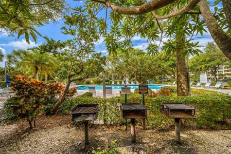 801 Cypress Boulevard Pompano Beach FL 33069