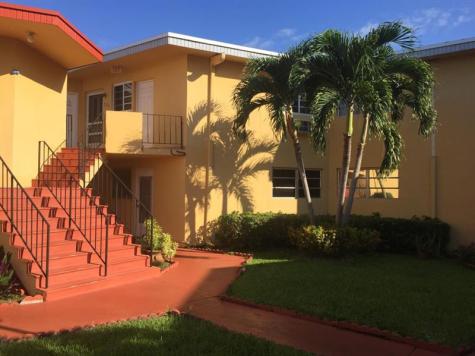 1715 NE Miami Gardens Drive Miami FL 33179