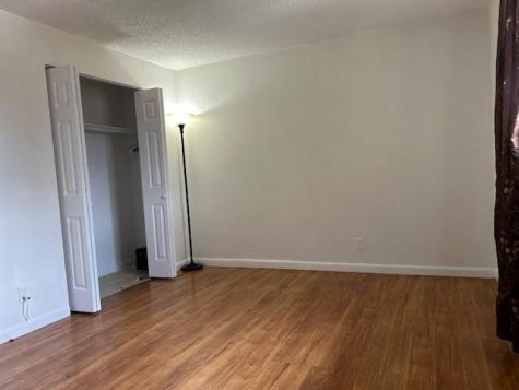 850 E Commercial Boulevard Oakland Park FL 33334