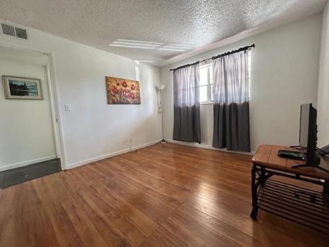 850 E Commercial Boulevard Oakland Park FL 33334