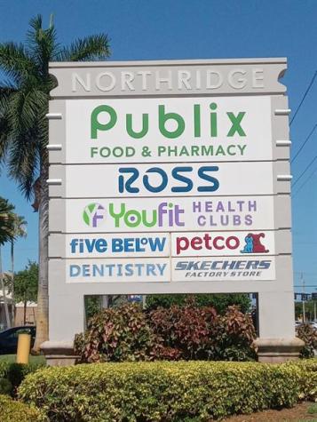 850 E Commercial Boulevard Oakland Park FL 33334