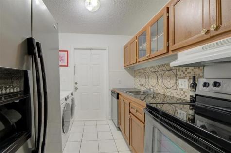 850 E Commercial Boulevard Oakland Park FL 33334